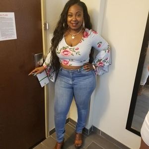 Meet your Posher, Rhonda